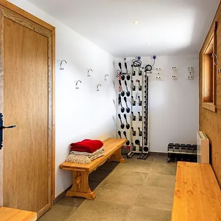 Chalet Les Montagnards - Chalet - BO Immobilier-Châtel Multipass 2026 Activités en Été offert par votre hôte